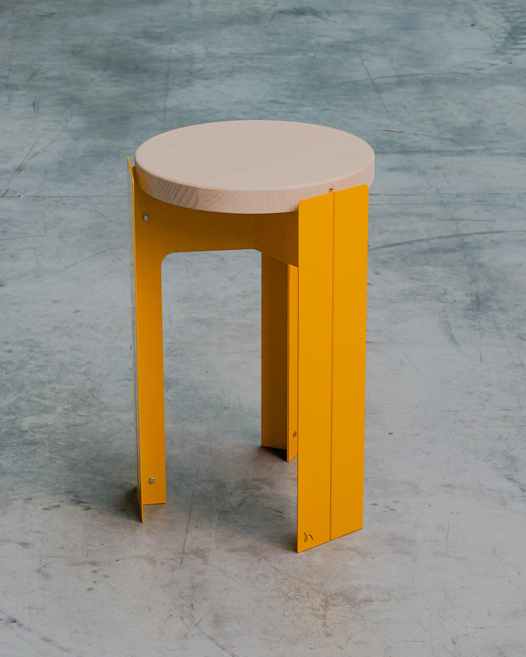 Tabouret Cobalt en Jaune