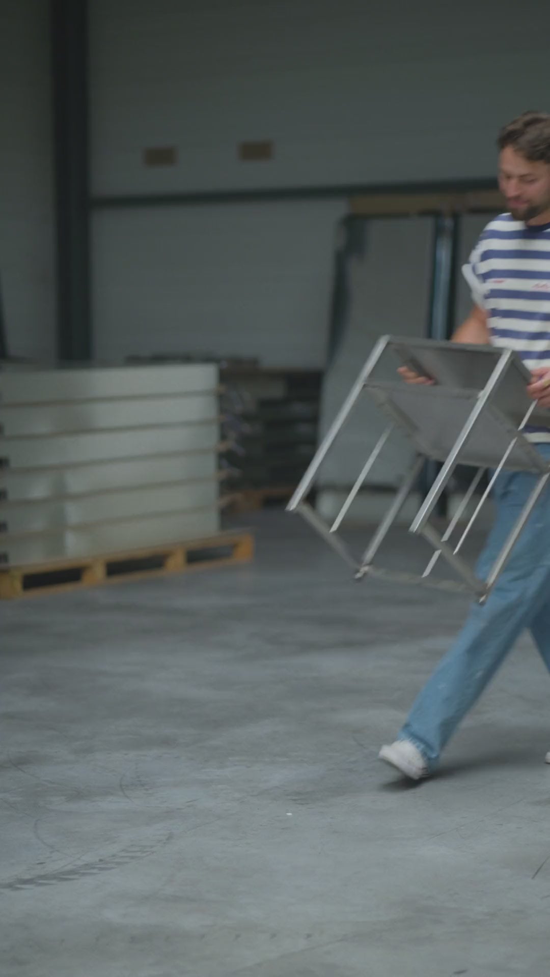 Vidéo Meuble à Coffret 